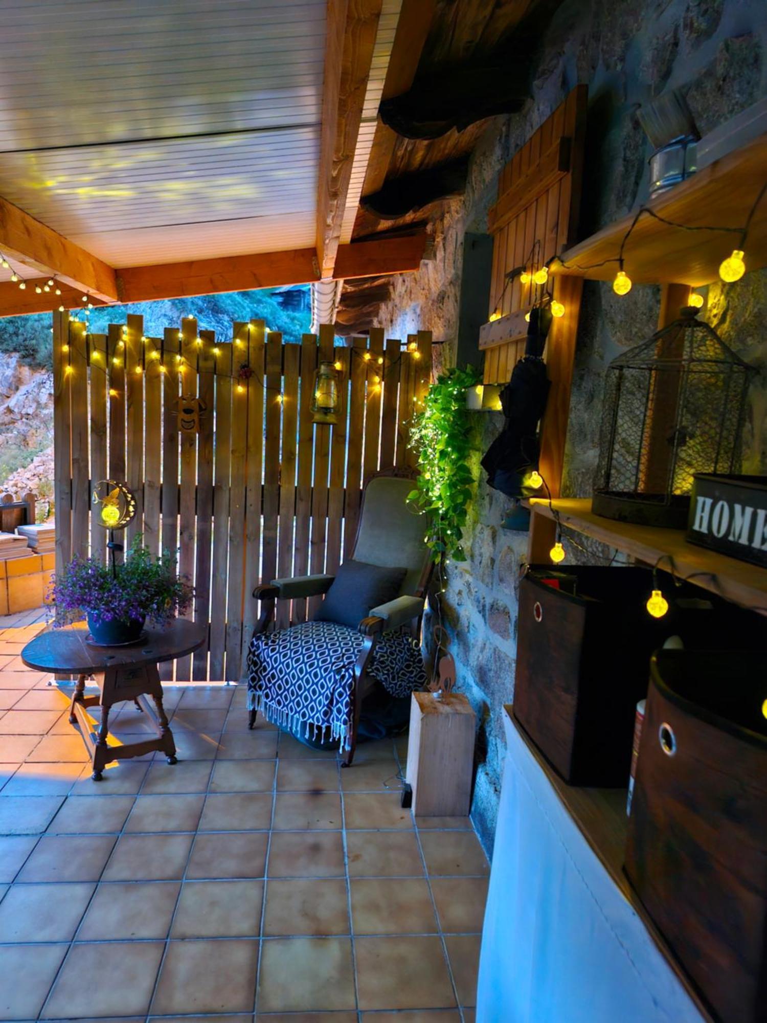 La Maison Des Lucioles Saint-Julien-Boutieres Екстер'єр фото