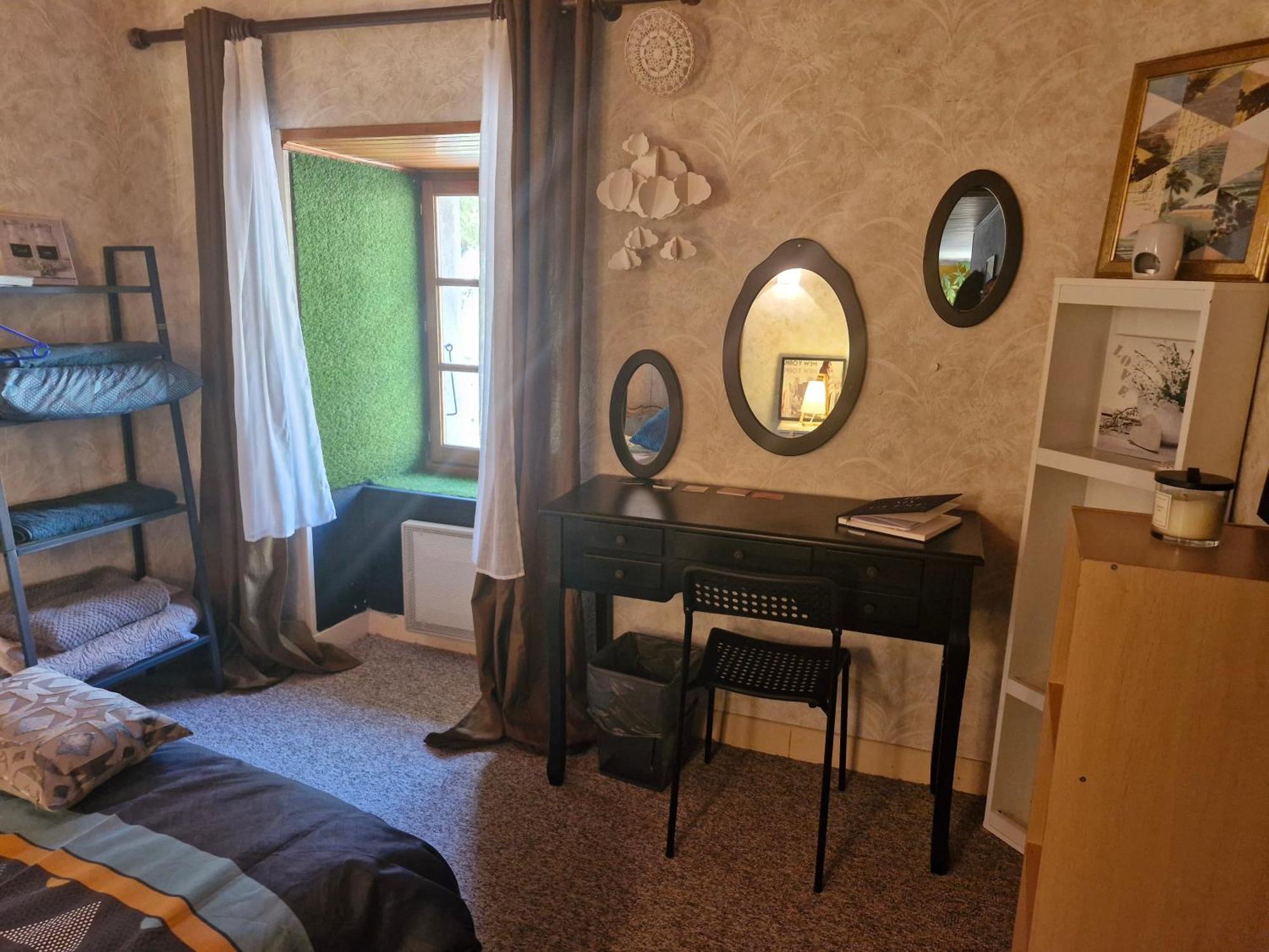 La Maison Des Lucioles Saint-Julien-Boutieres Номер фото
